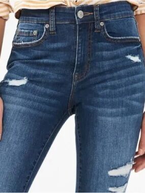 Aeropostale—Distressed Stretch Ankle Denim Jeans, Medium Wash (Size 0 Short)